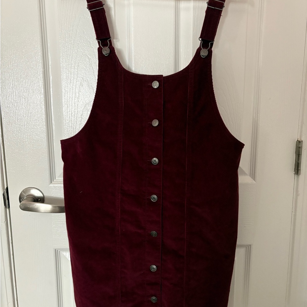 Celebrity Pink - Maroon Corduroy Button-Front, Overall Mini Dress. Size Medium.